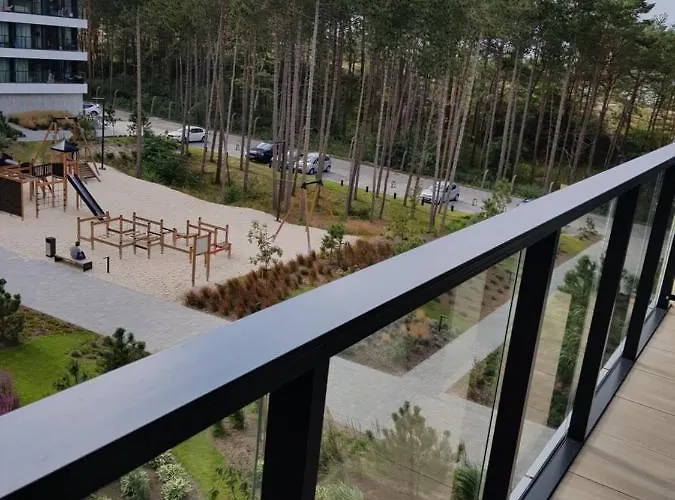 De Luxe By Maria Kolobrzeg - Shellter * Рогово